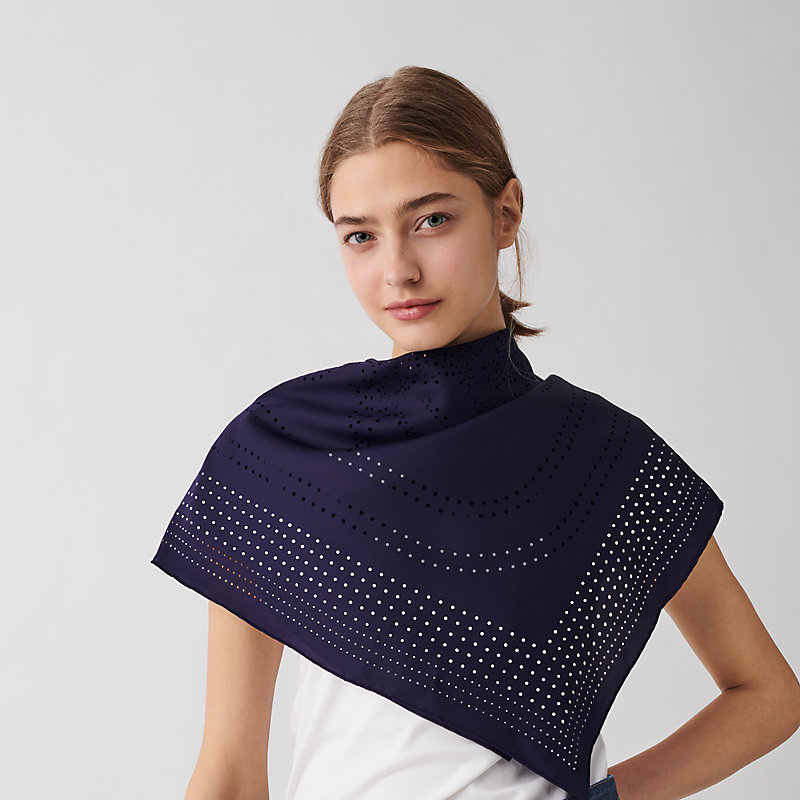 Brides de Gala perforated scarf 90 | Hermès UAE
